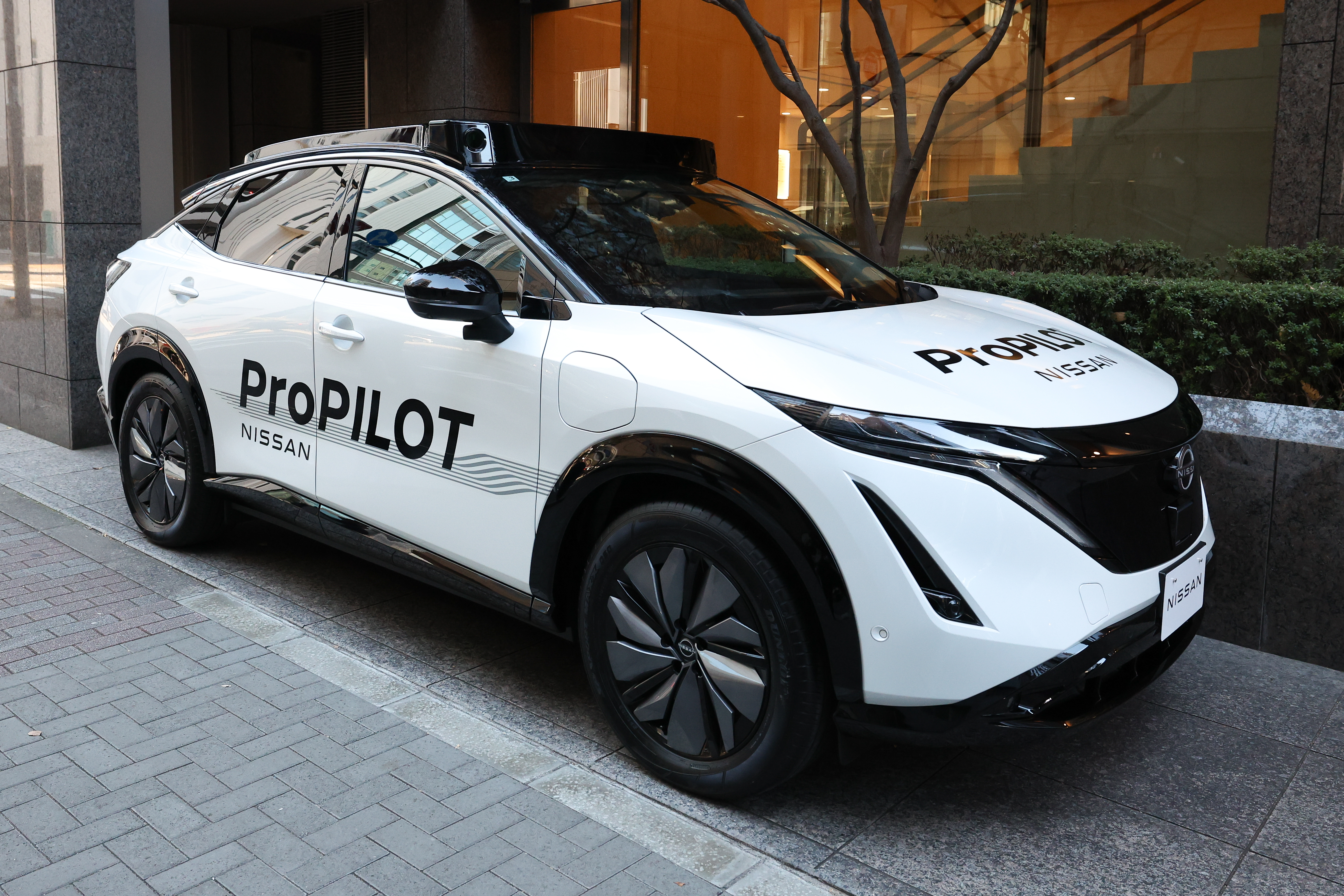 ProPILOT ve Wayve AI Driver entegrasyonu