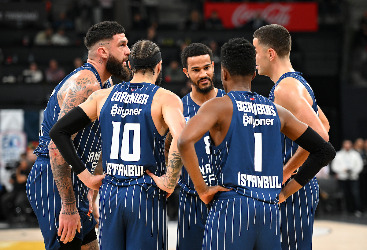 Anadolu Efes – Kızılyıldız maç duyurusu görseli