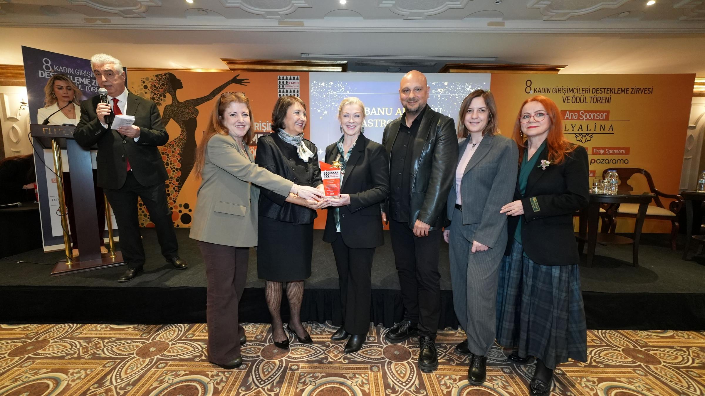 Kadın Girişimcileri Destekleme Zirvesi’nden bir kare