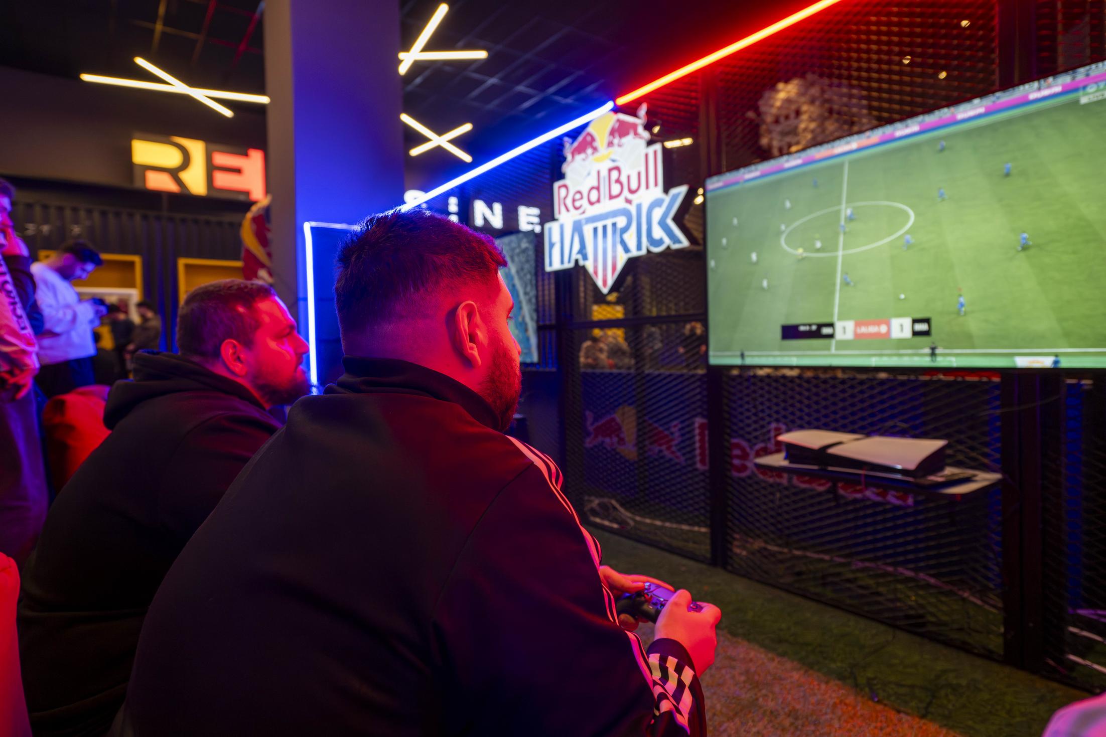 Red Bull Hattrick T&uuml;rkiye 2026 İstanbul final tanıtımı