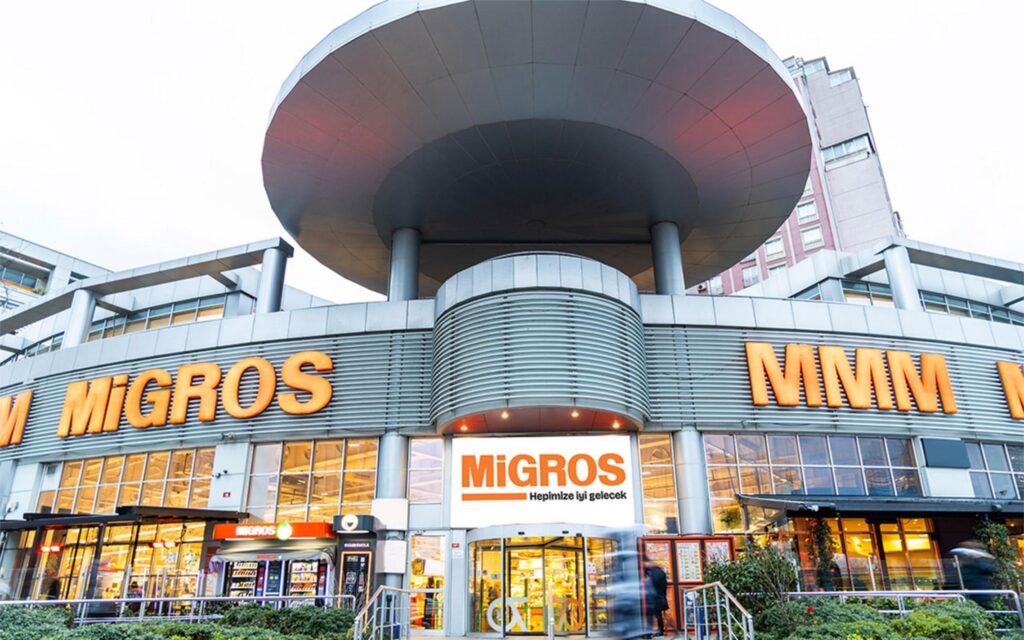 Migros, 43 dağıtım merkezindeki 7.875 çalışanı kadroya aldı