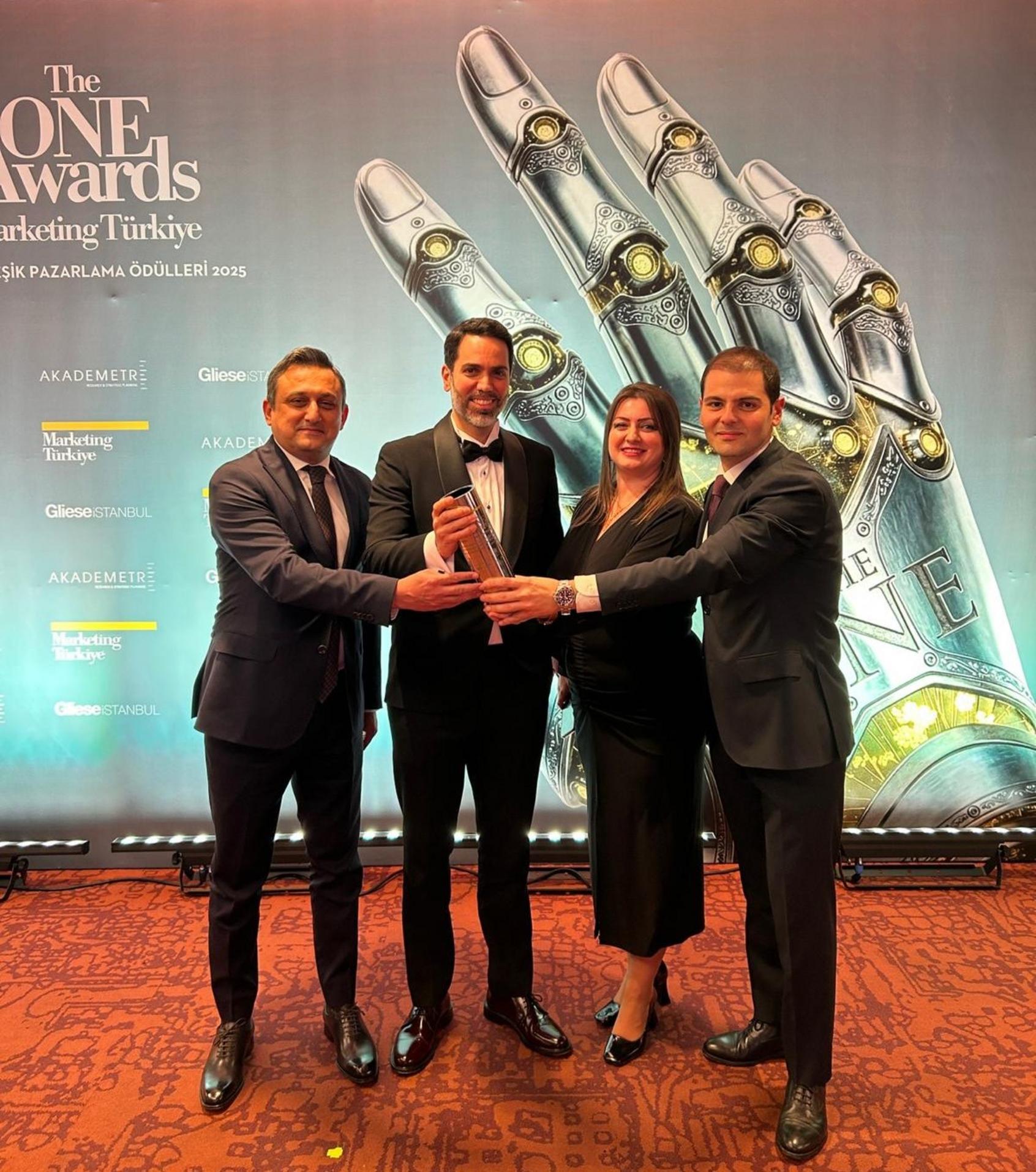 Memorial Sağlık Grubu The ONE Awards &ouml;d&uuml;l&uuml;