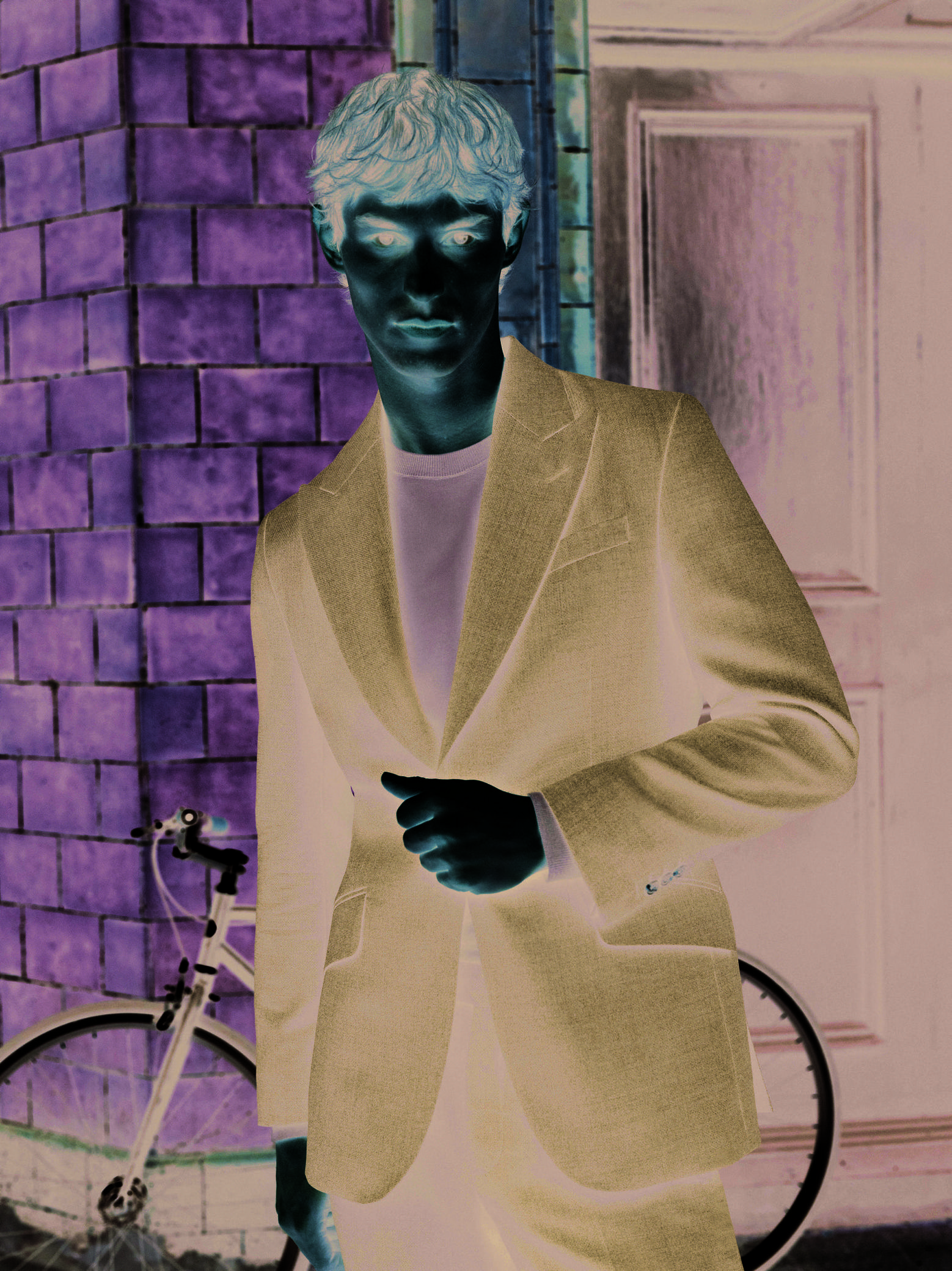 Mango Man x Richard James iş birliği görseli 2