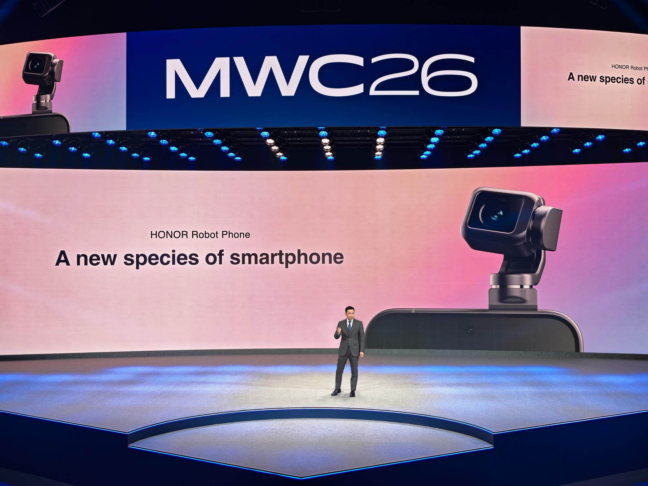 HONOR Robot Phone MWC 2026