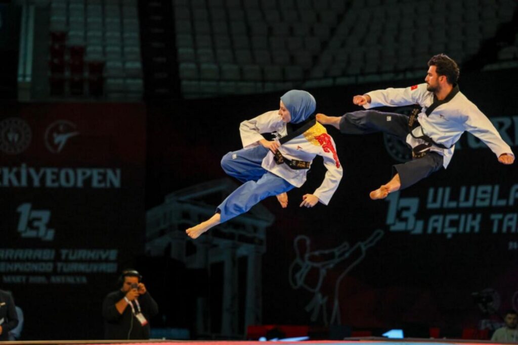 Kübra Dağlı, Türkiye Open Poomsae’de 2 Altın Kazandı