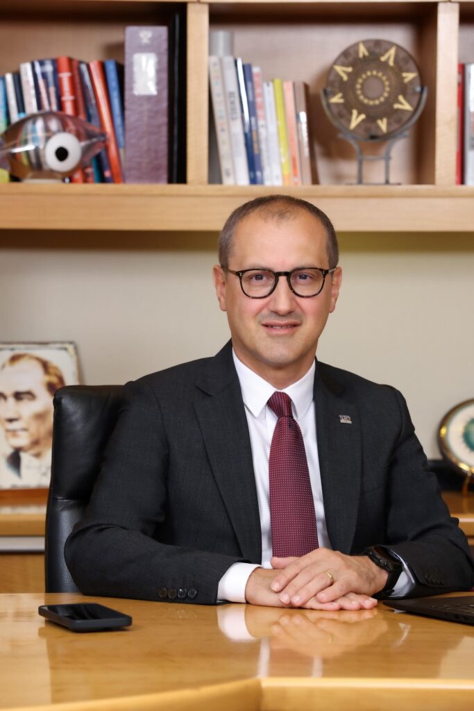 İş Bankası: Çocuklar İşCep’ten Müşteri Olabiliyor