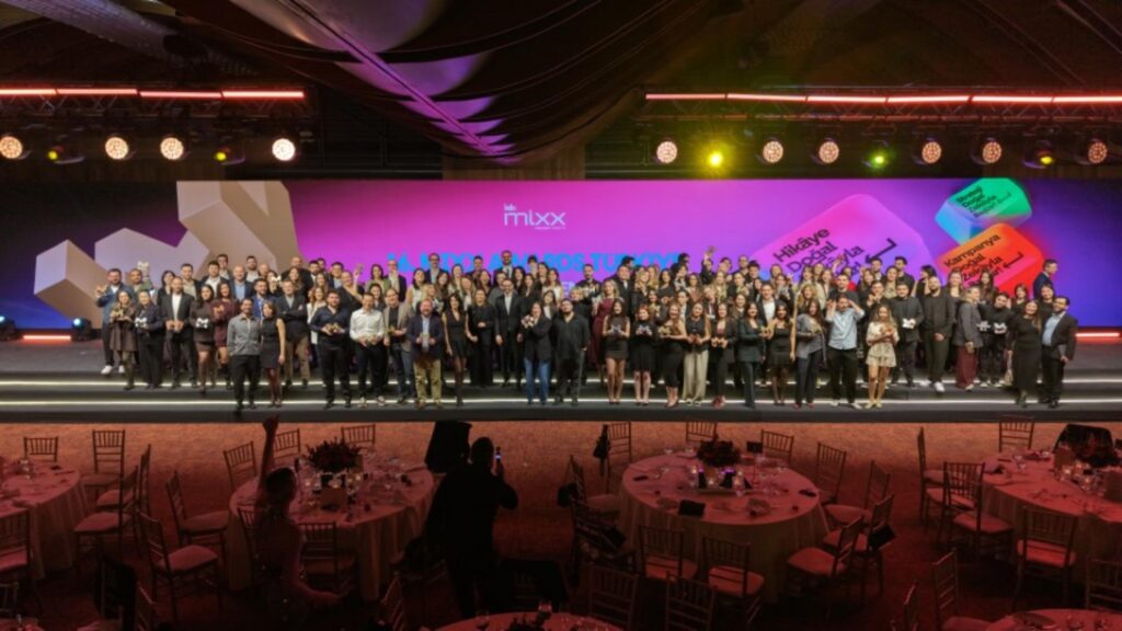 16. MIXX Awards Türkiye’de ödüller sahiplerini buldu