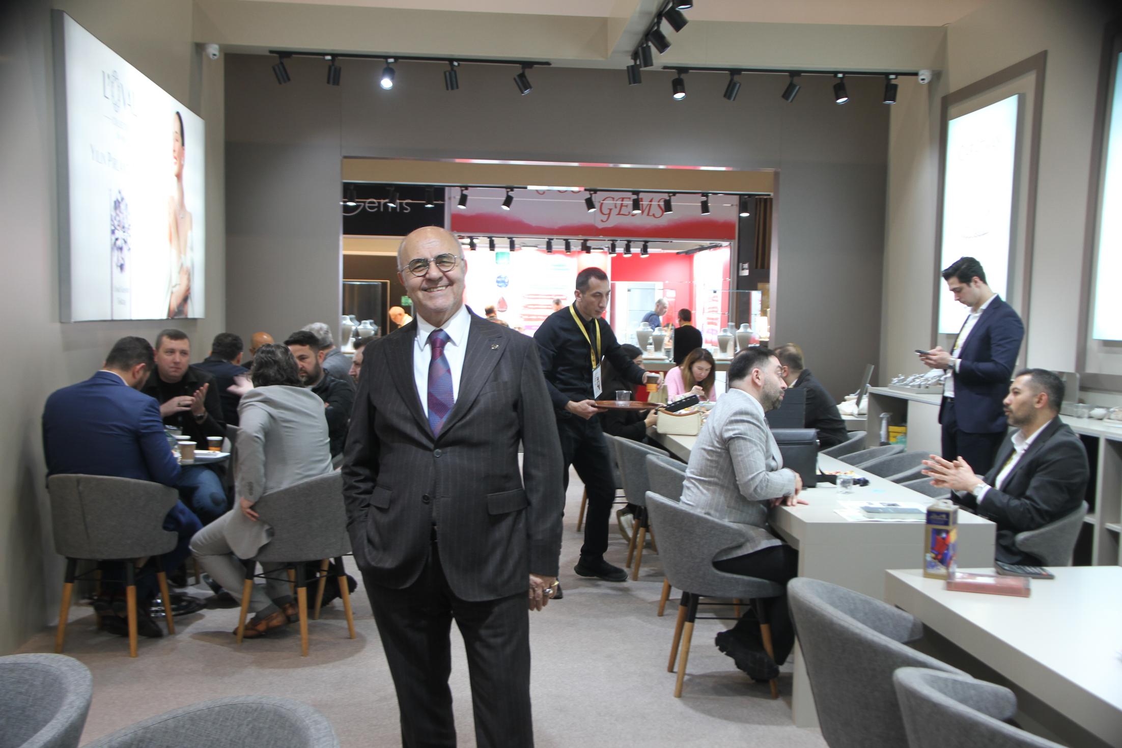 Ariş Pırlanta yeni koleksiyonlar