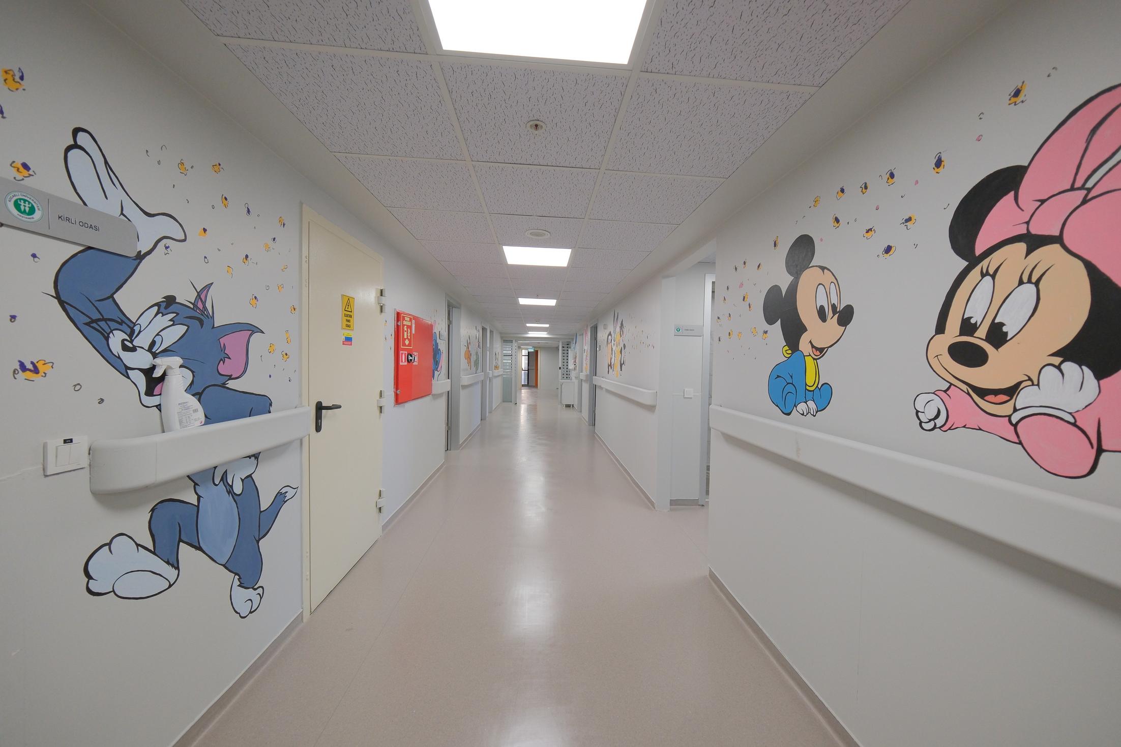 Aracı Ailesi’nin bağışıyla açılan KOÜ Çocuk Yoğun Bakım Ünitesi