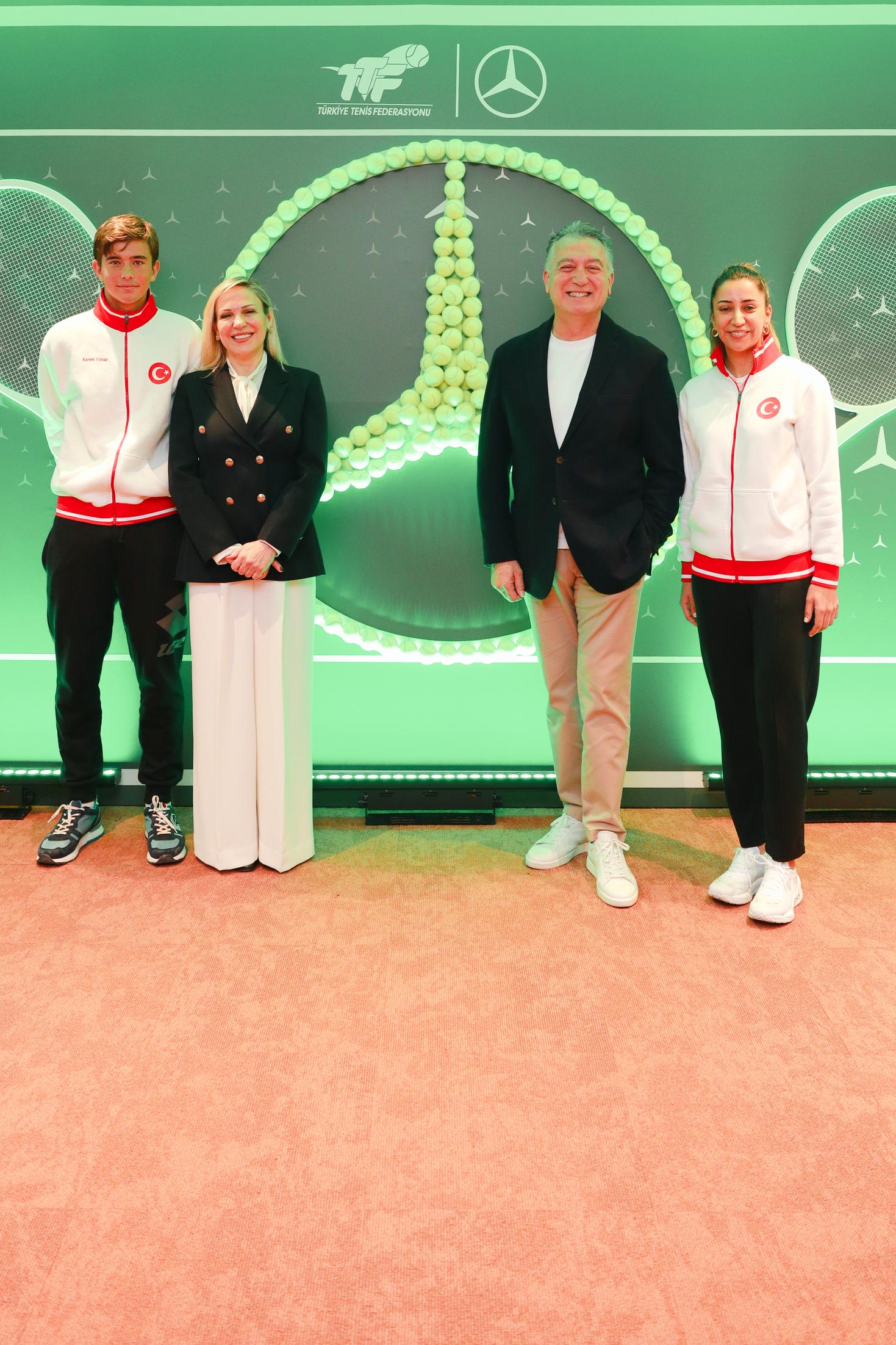 Mercedes-Benz Otomotiv ile Türkiye Tenis Federasyonu iş birliği duyurusu