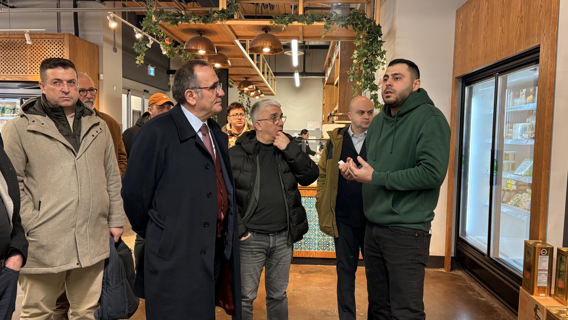 Ege Yaş Meyve Sebze İhracatçıları Birliği heyeti Kanada temaslarında