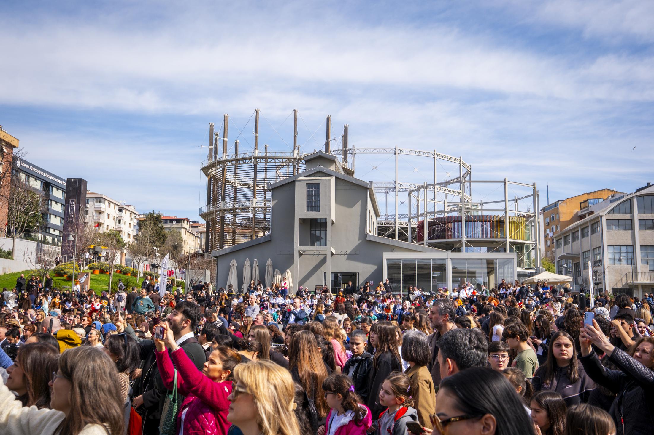 RAMS Türkiye’nin destek verdiği İstanbul Çocuk ve Gençlik Sanat Bienali etkinlik alanı