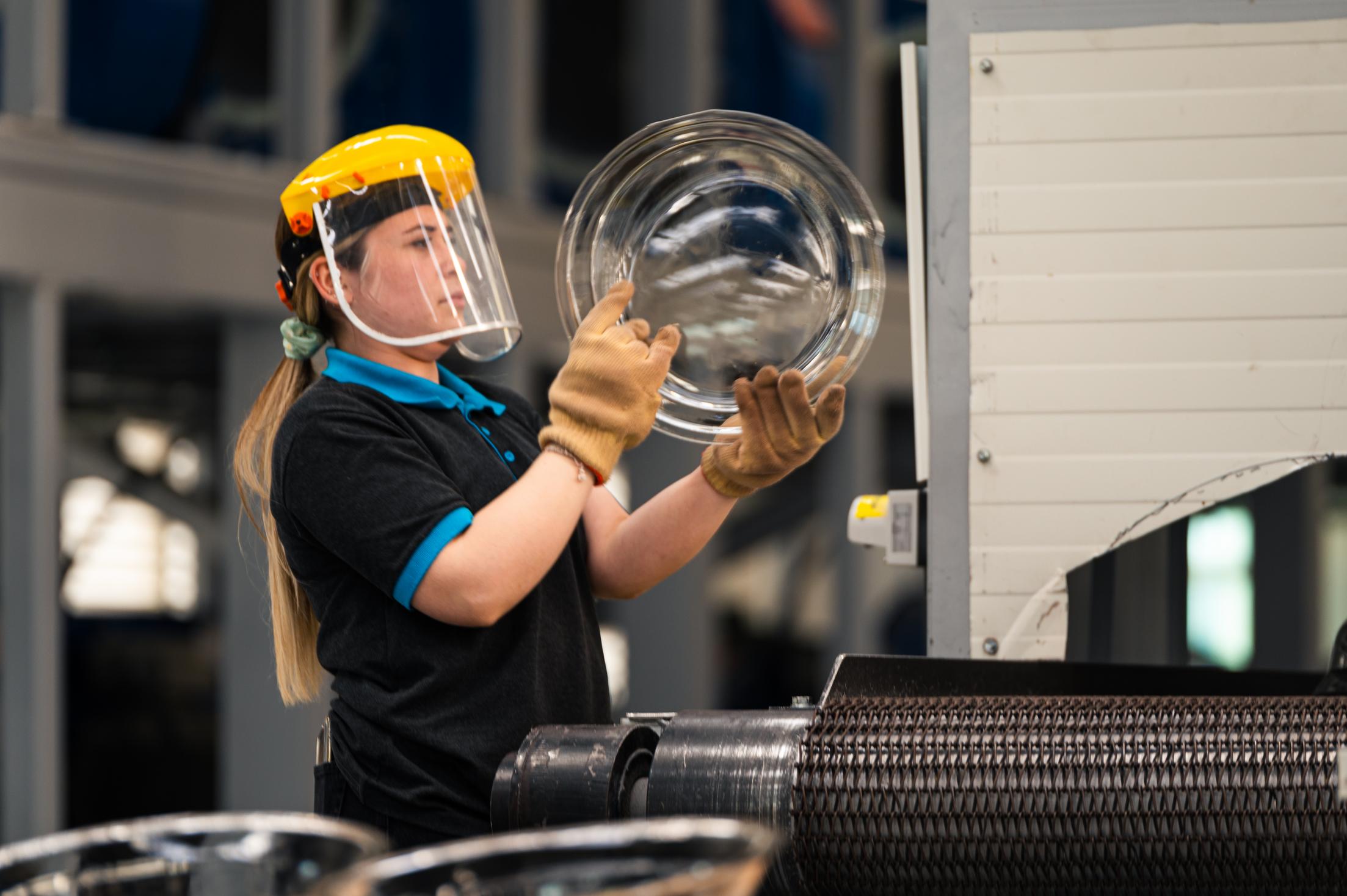 Yorglass çamaşır makinesi kapak camı ihracatı