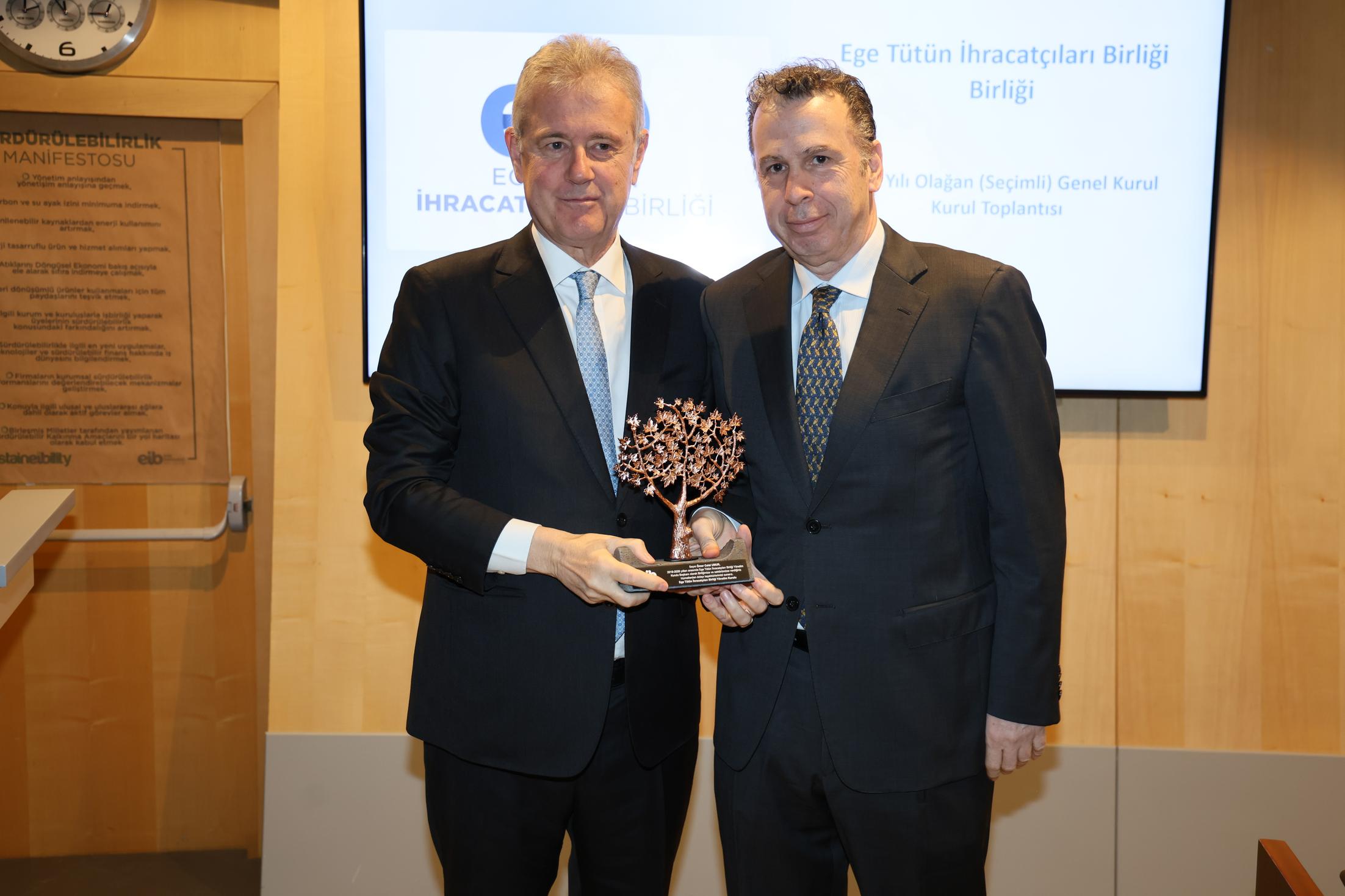 Ege Tütün İhracatçıları Birliği Başkanı Selim Jimi