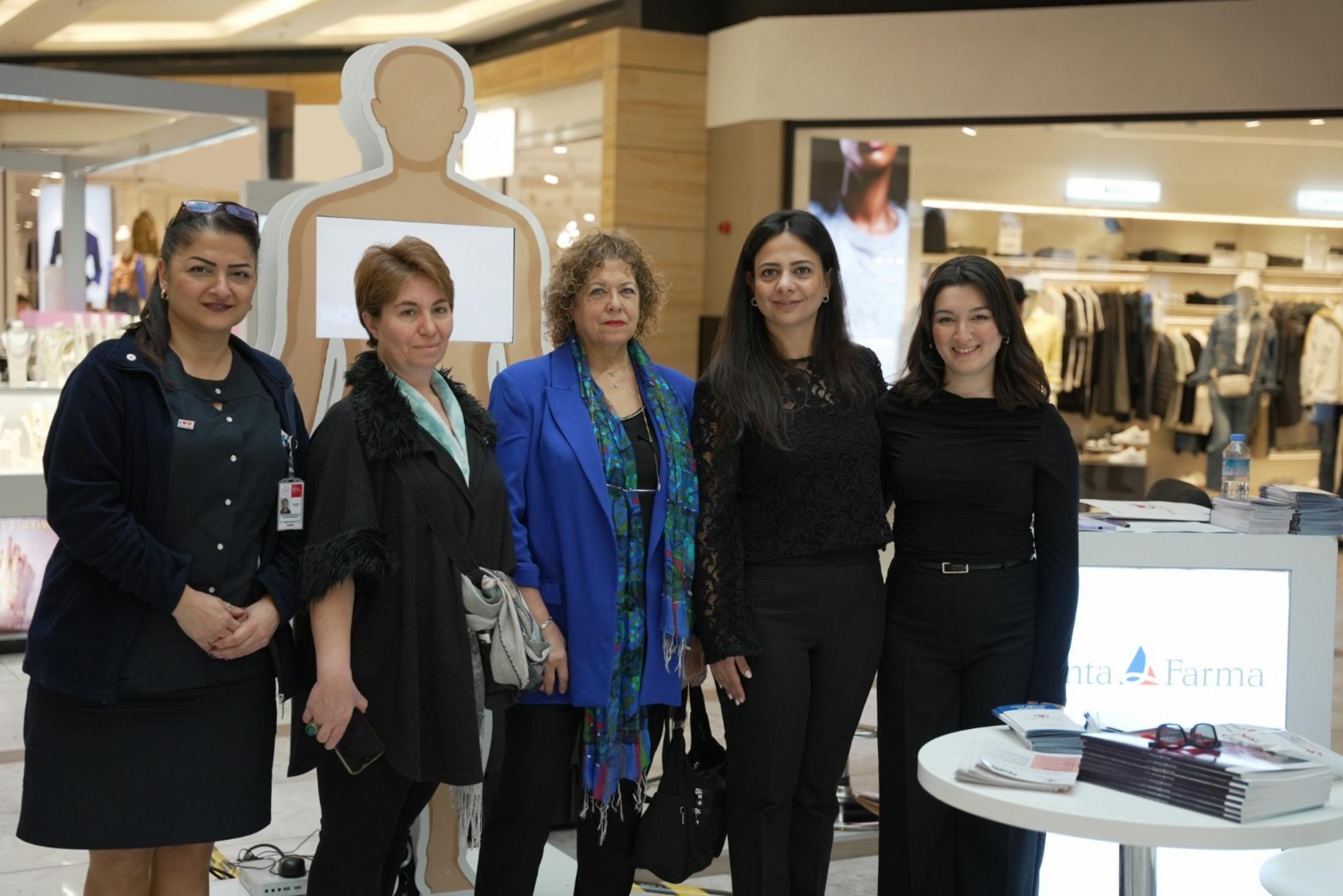 Kalbinin Görmediğin Yüzü etkinliği - Santa Farma ve Türk Kalp Vakfı