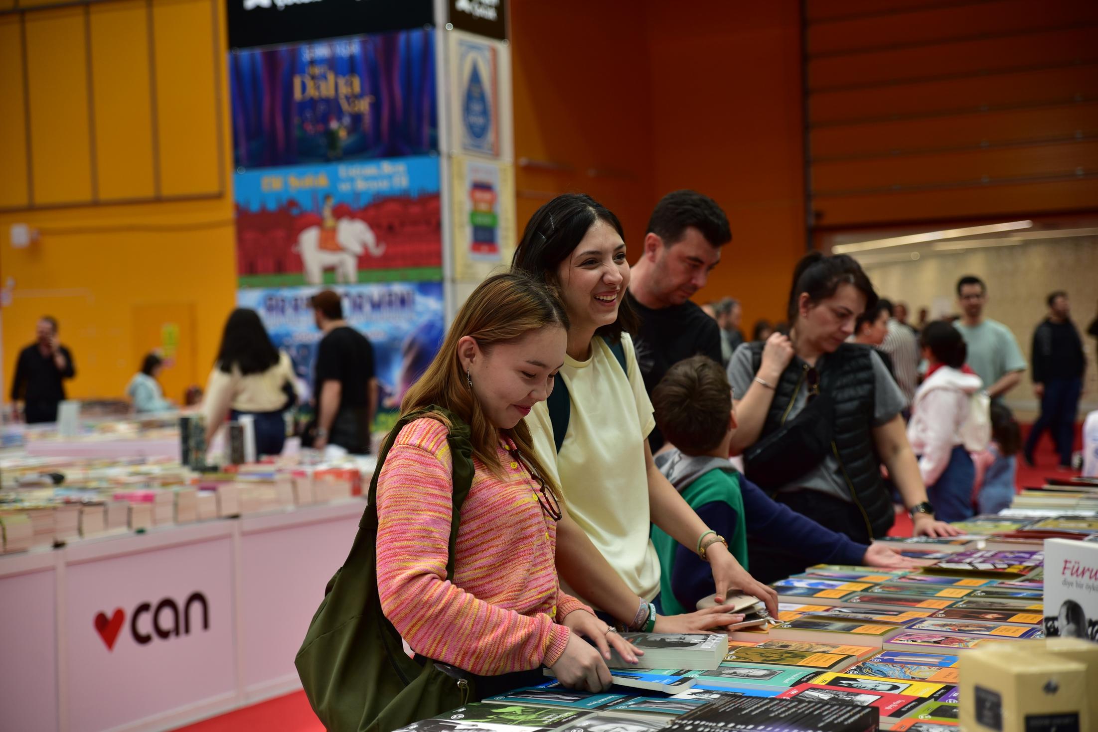Eskişehir 5. Kitap Fuarı genel görünüm