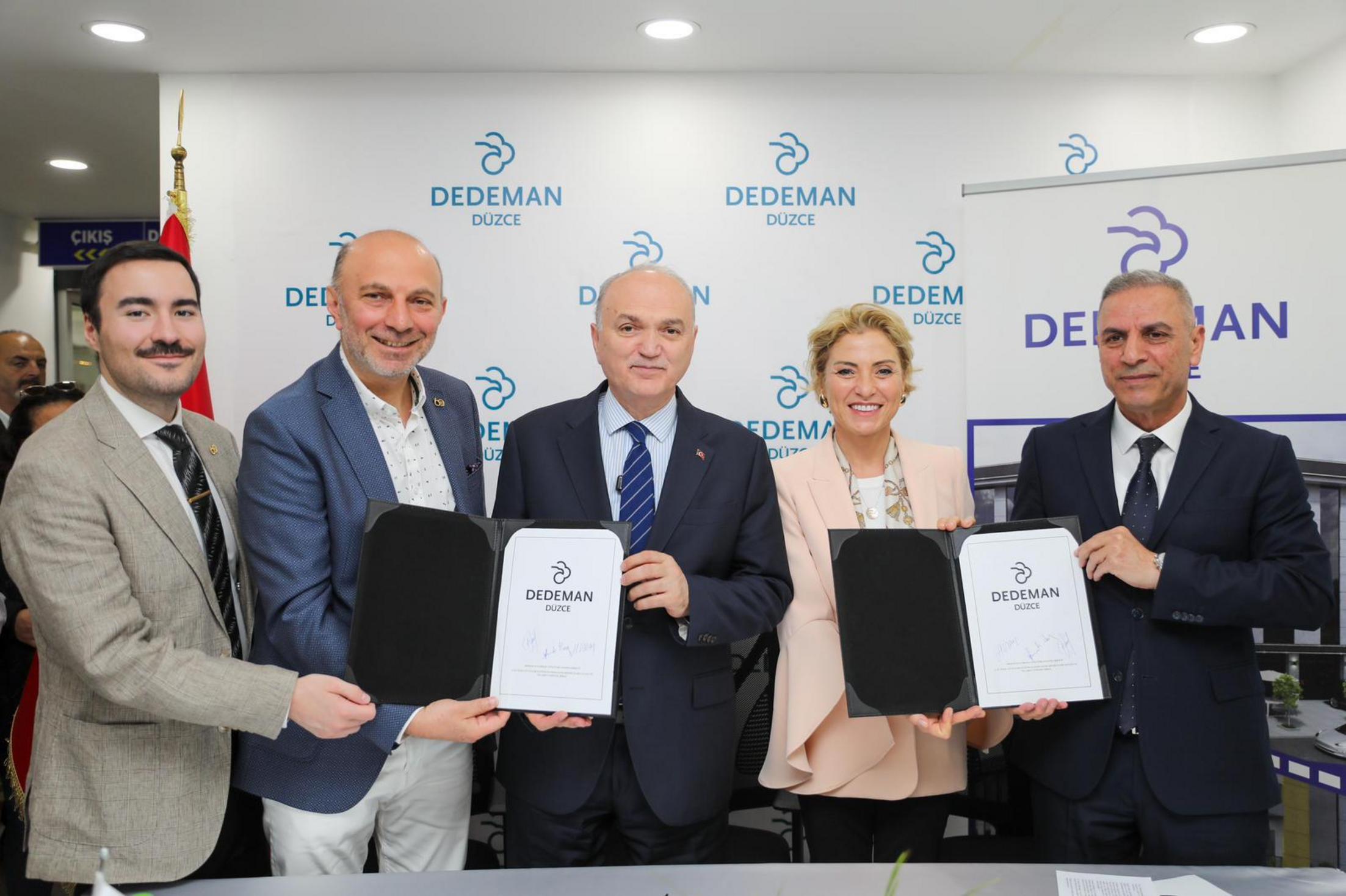 Dedeman Düzce imza töreni