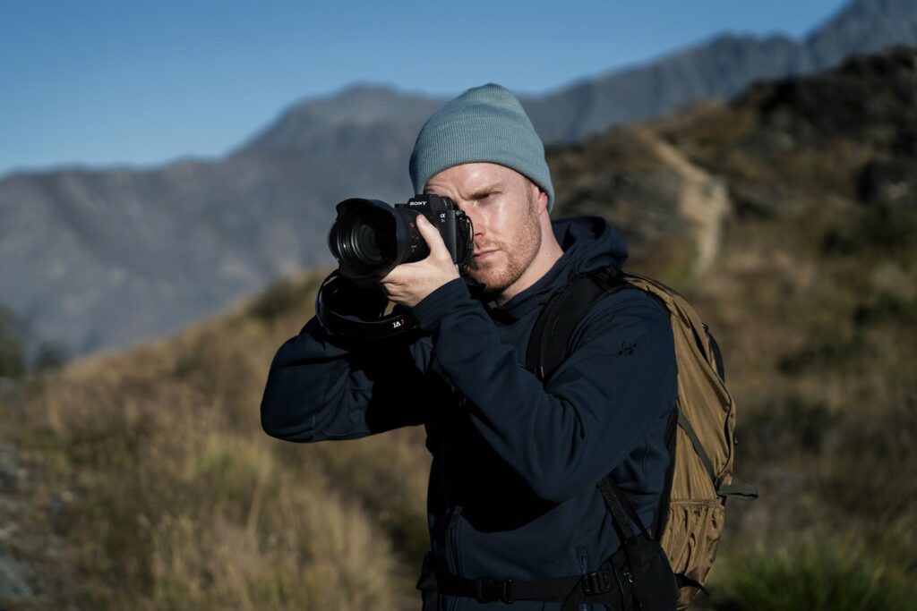 Sony Alpha 7R VI: 66,8 MP, Yapay Zekâ AF ve 8K