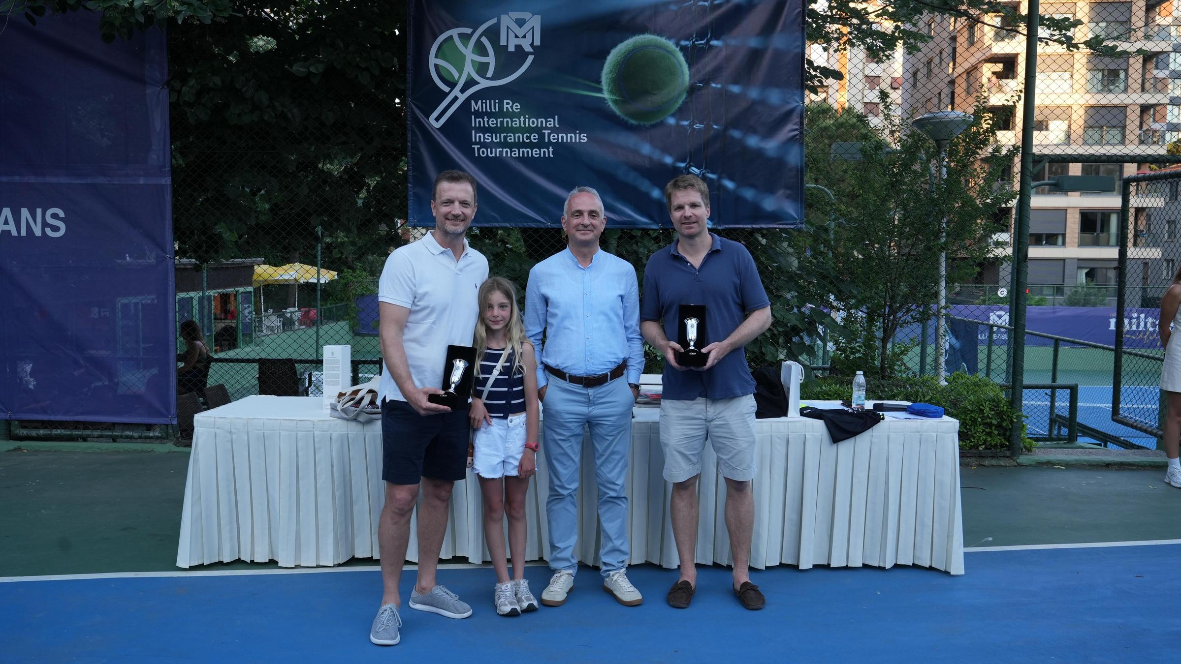 Millî Reasürans 38. Uluslararası Sigortacılar Tenis Turnuvası ödül töreni