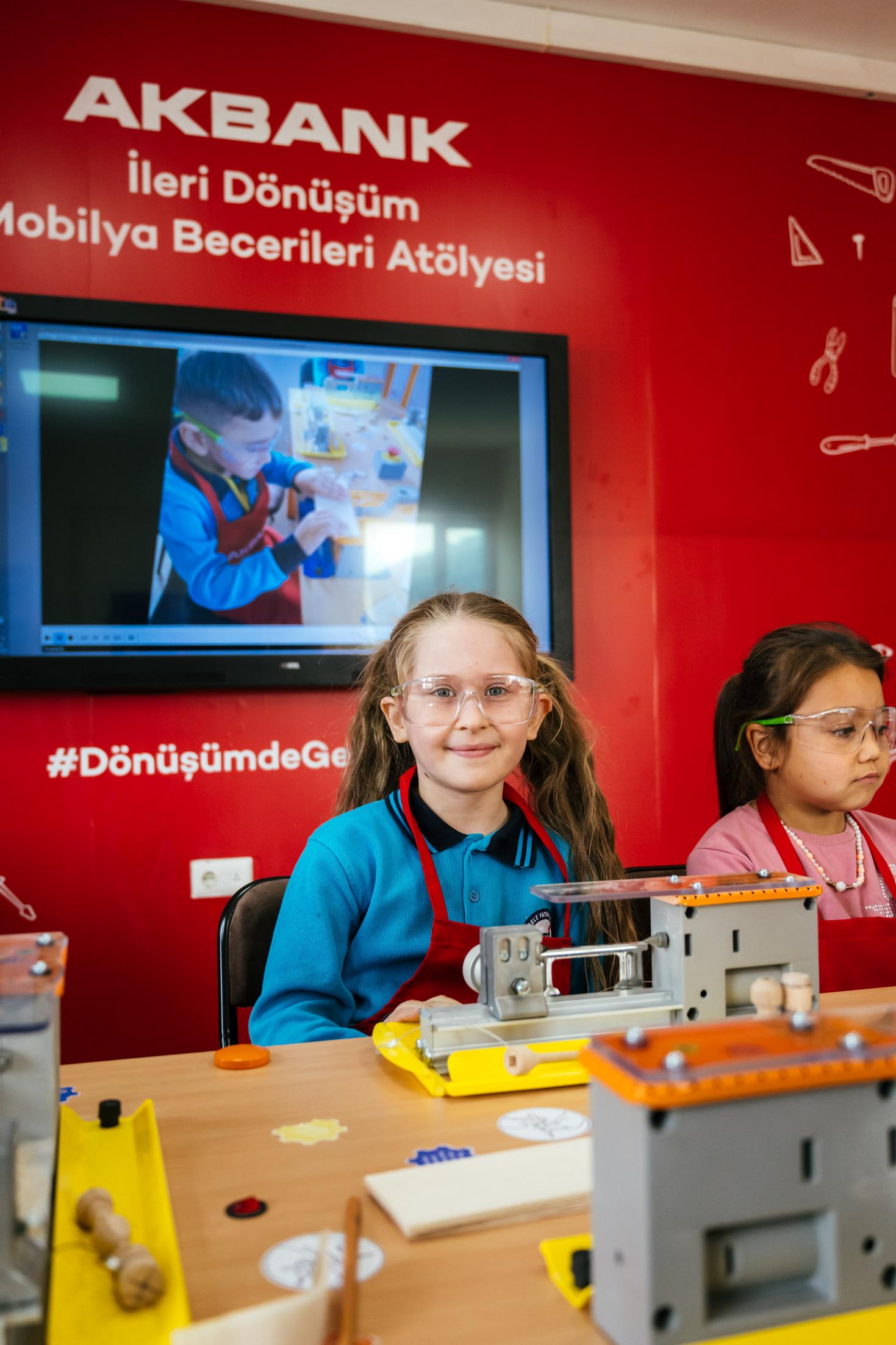 Akbank ve MEB ileri dönüşüm protokolü kapsamında proje görseli