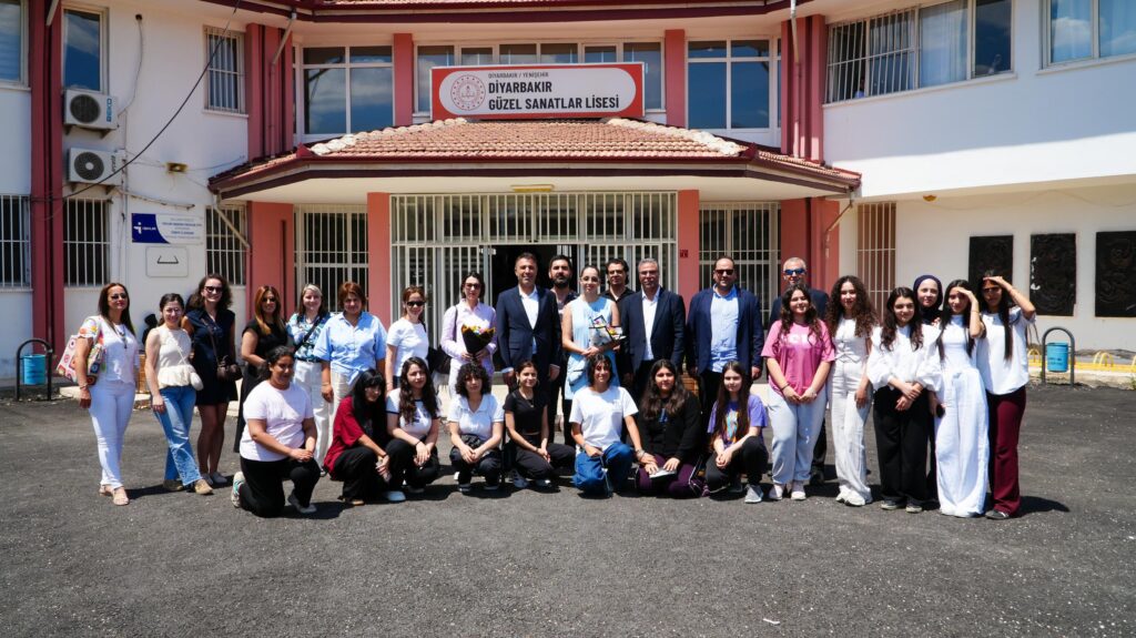 Finansla Gelecek Diyarbakır’da 300 Gence Ulaştı