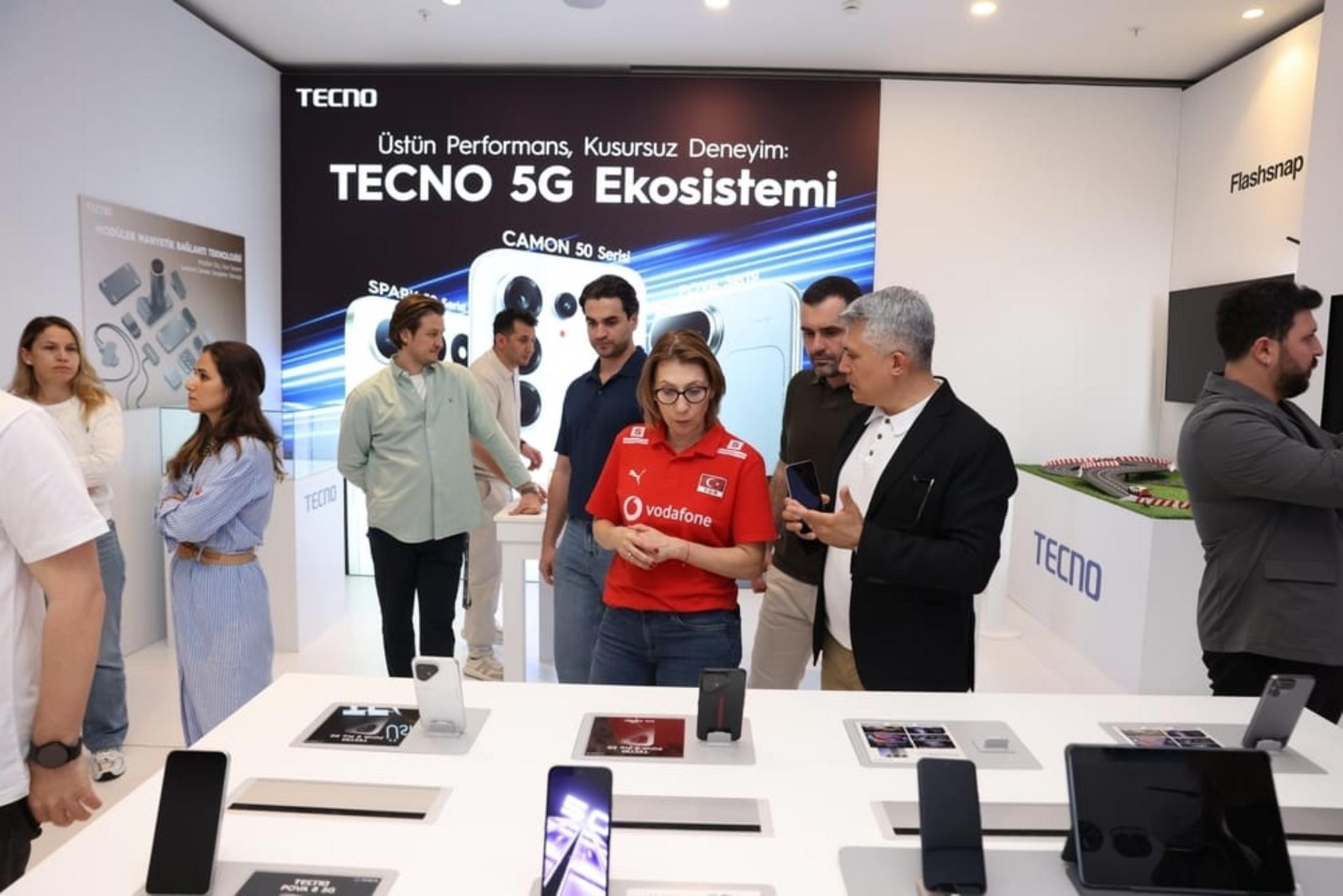 TECNO modüler telefon Vodafone KKTC etkinliği 2