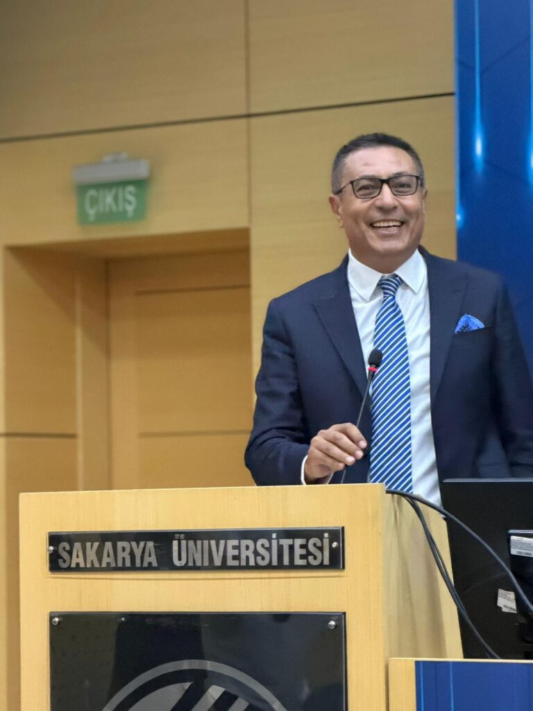 SAÜ-Barikat Siber Kariyer Programı İlk Mezunlarını Verdi