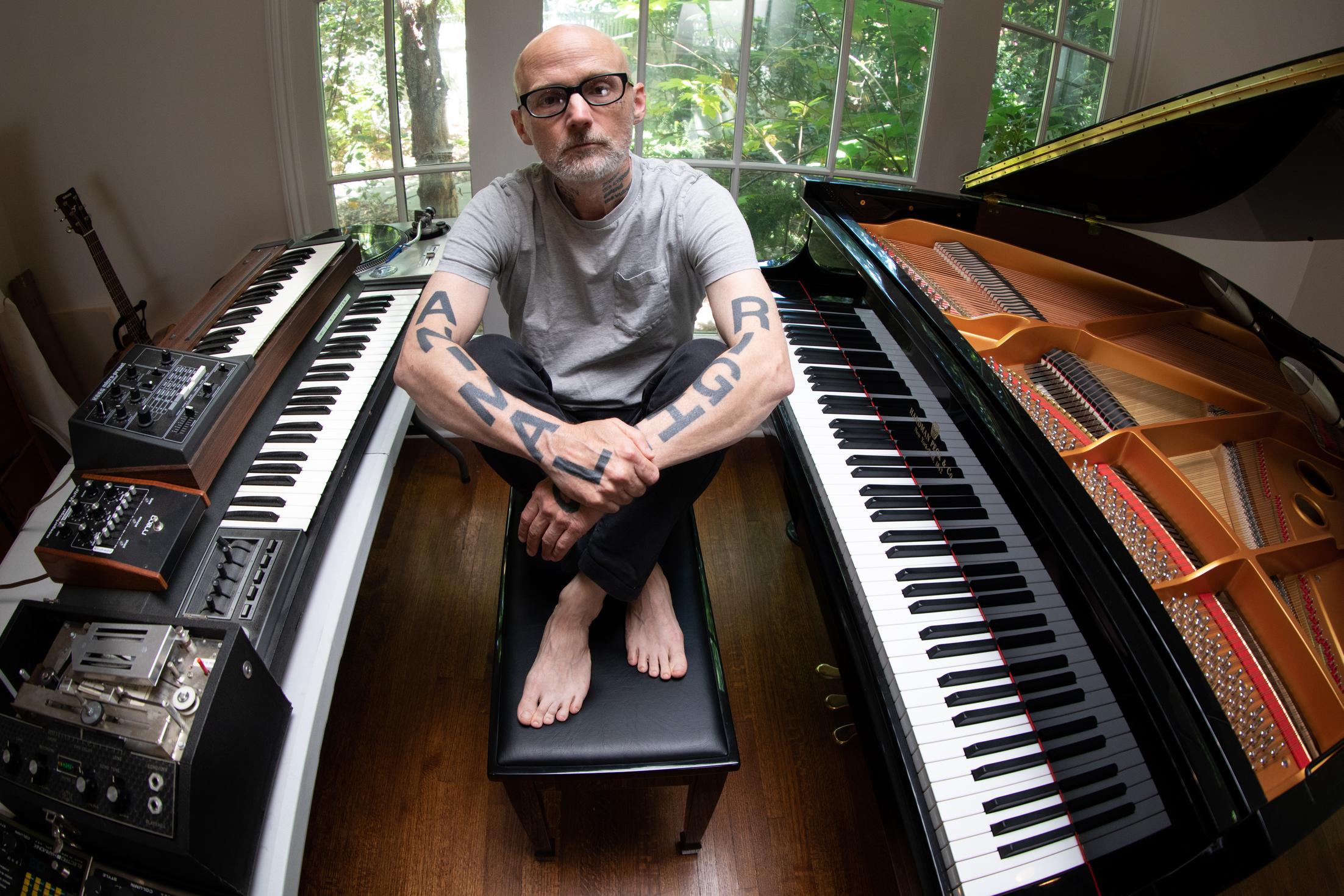 Moby Zorlu PSM konser görseli 2