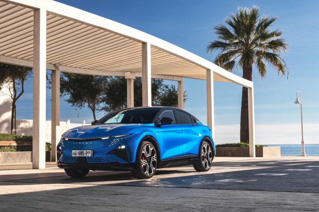 MAİS’ten güçlü ilk yarı: Renault açık ara zirvede