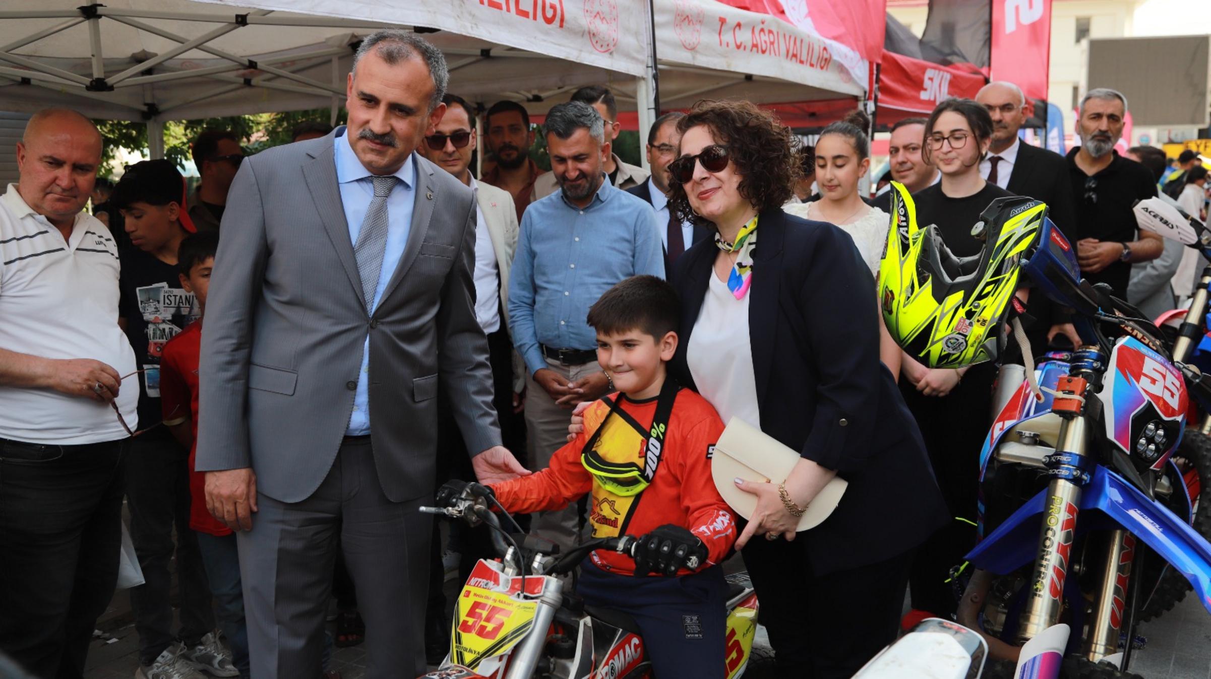 Ağrı’da SKIL Enduro ve ATV Şampiyonası – şehir turu