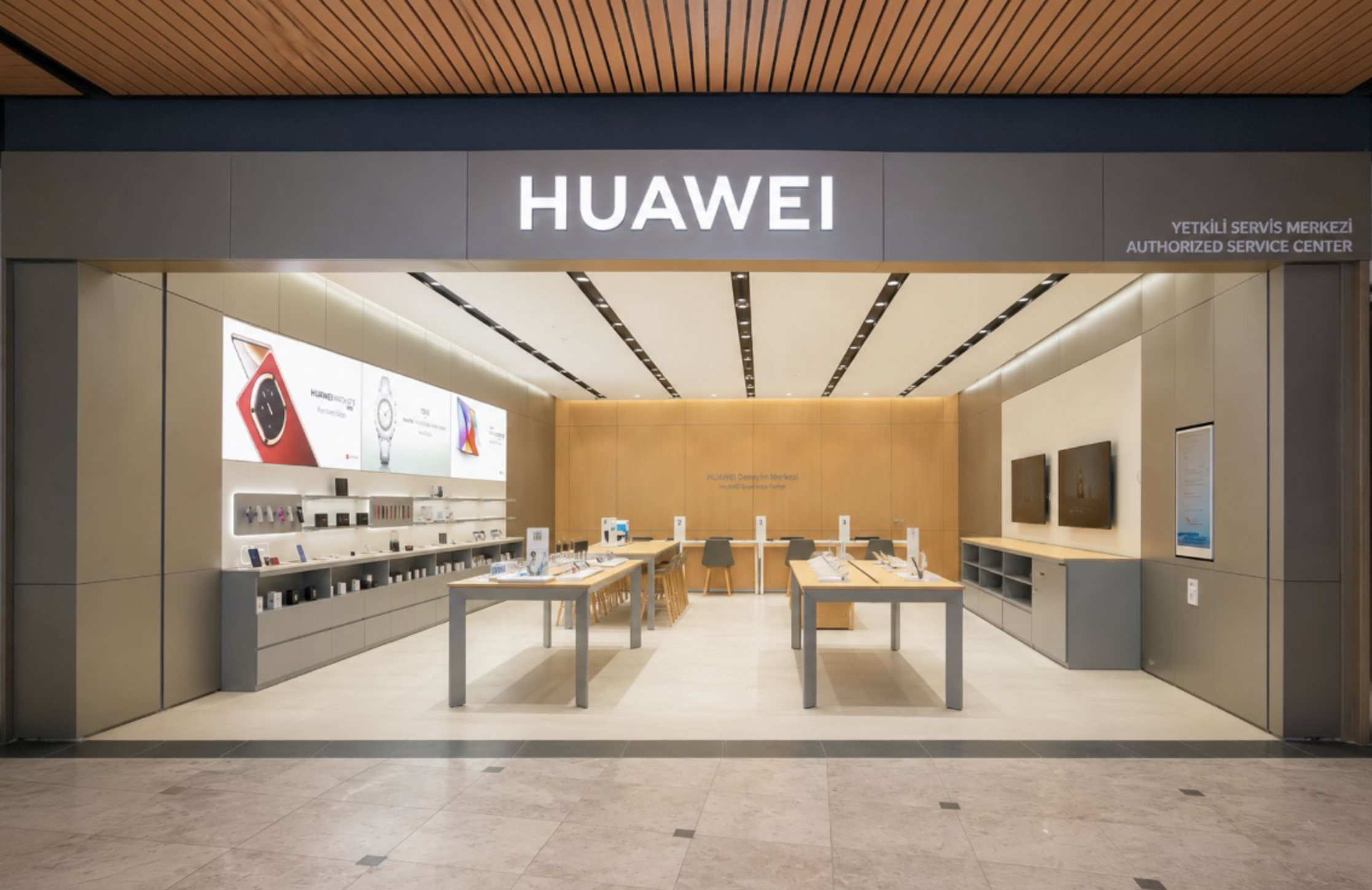 HUAWEI Marmara Forum mağazası iç mekan ve ürün deneyimi