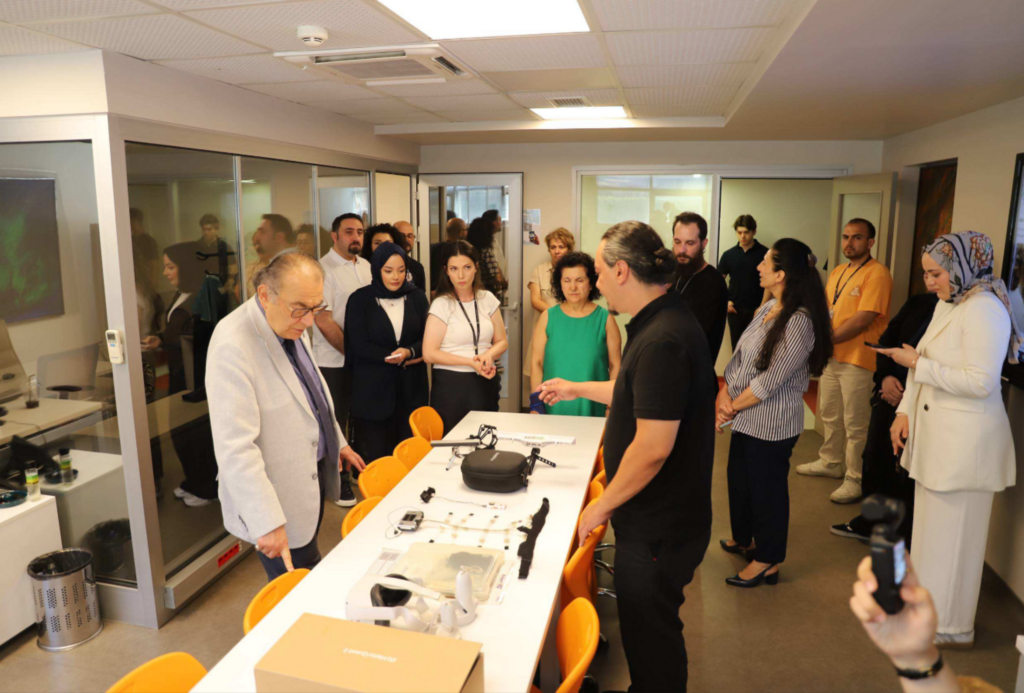 Üsküdar Üniversitesi Nöropsikofizyoloji Laboratuvarı açıldı