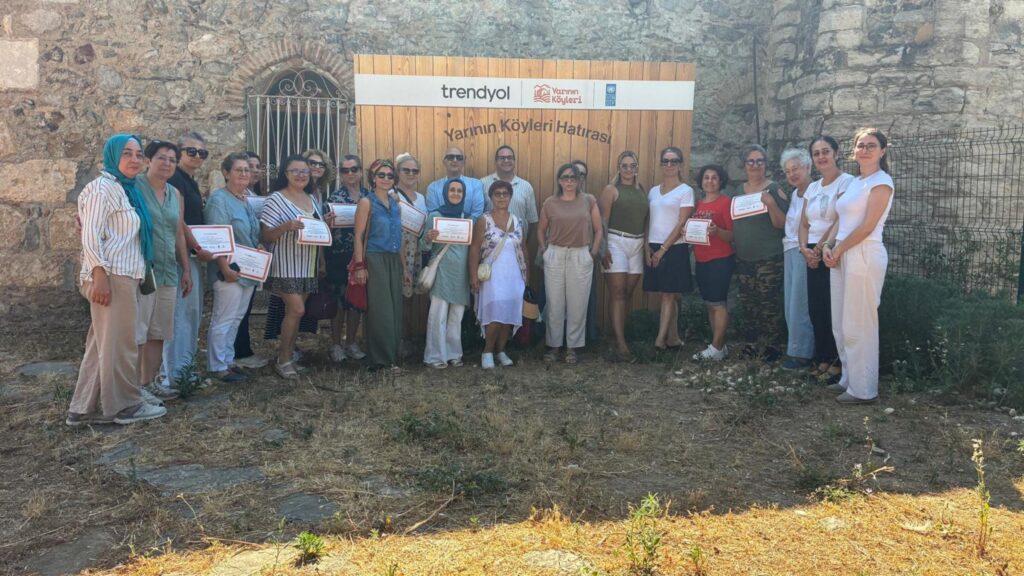 Yarının Köyleri, İzmir’de Yapay Zekâ Eğitimlerine Başladı