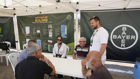 Bayer, Manisa’da 1000’e Yakın Üreticiyle Buluştu