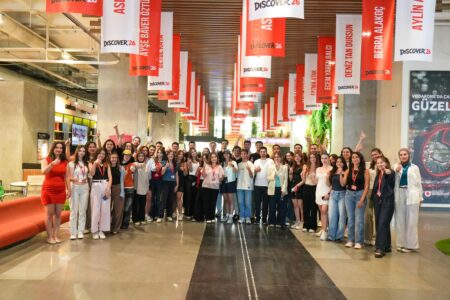 Vodafone Discover ile 48 Yeni Mezun İşe Başladı