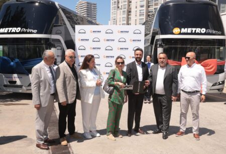 Metro Turizm, 2 NEOPLAN Skyliner’ı filosuna kattı