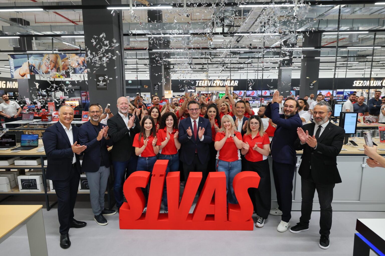 MediaMarkt Türkiye Sivas’ta yeni mağaza açtı