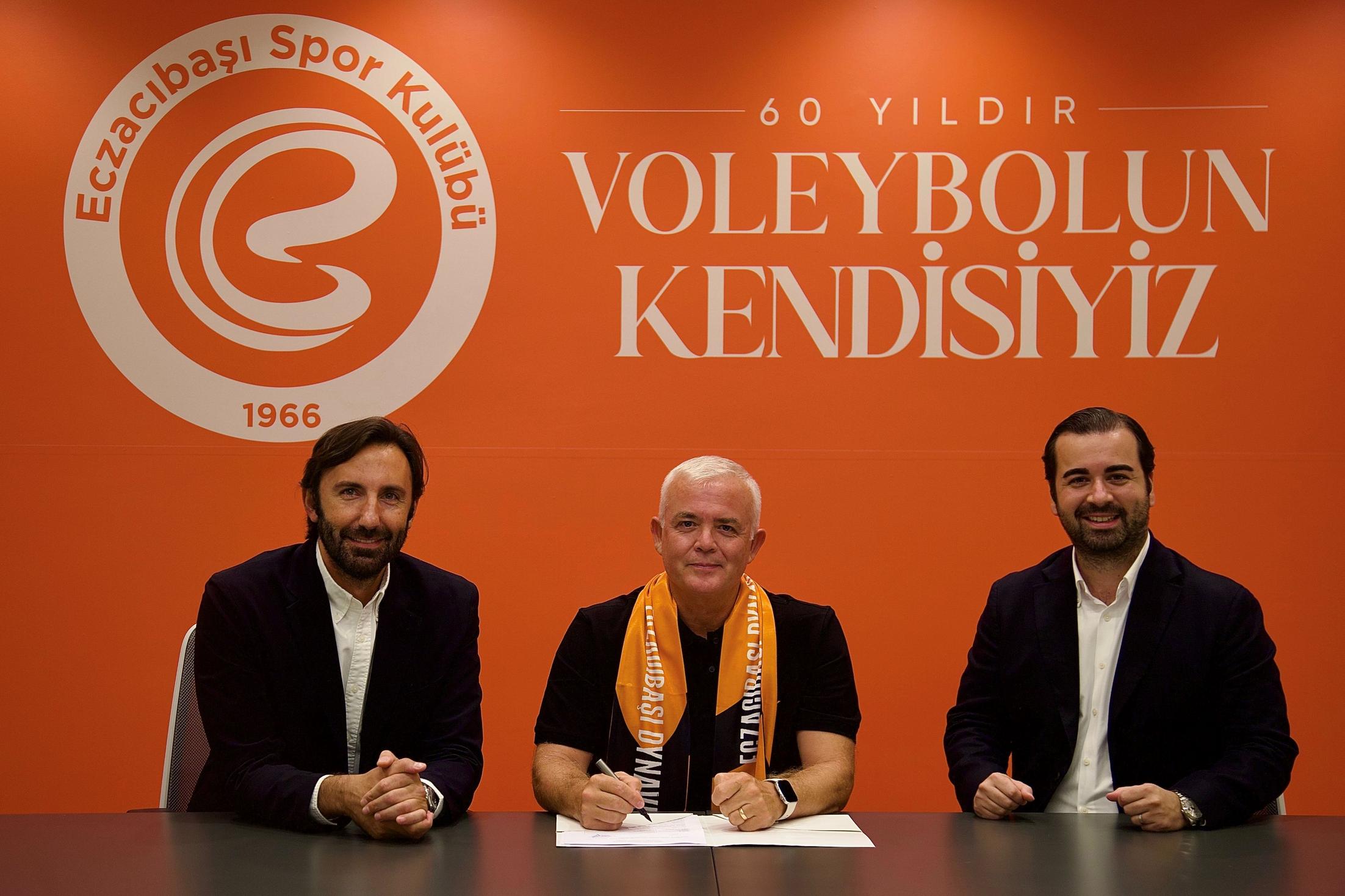 Eczacıbaşı Spor Kulübü — Hüseyin Doğanyüz ile 3 yıllık sözleşme uzatma 2