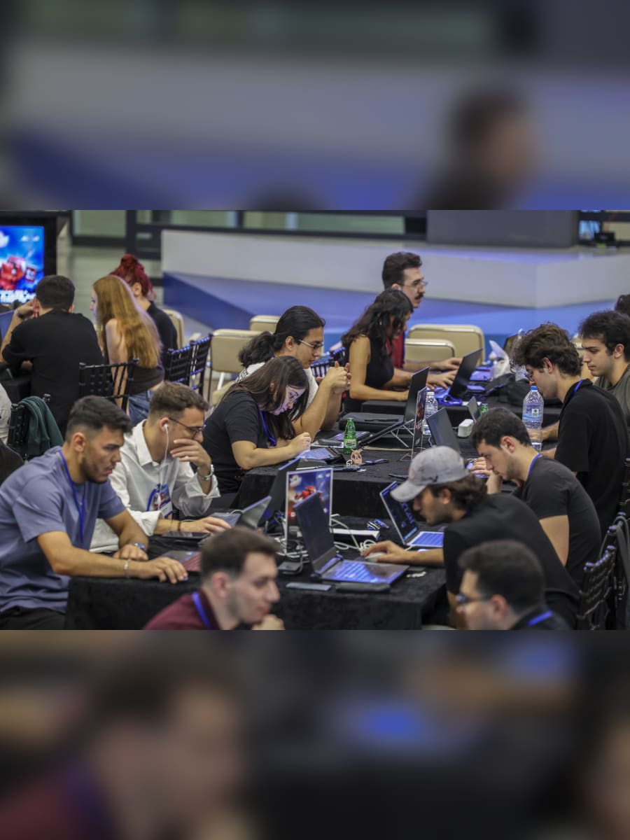 TEKNOFEST 2026 Yapay Zekâ Dil Ajanları Yarışması final alanı