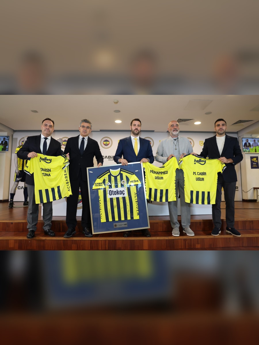 Cabir Holding ve Fenerbahçe sponsorluk anlaşması imza töreni — 1