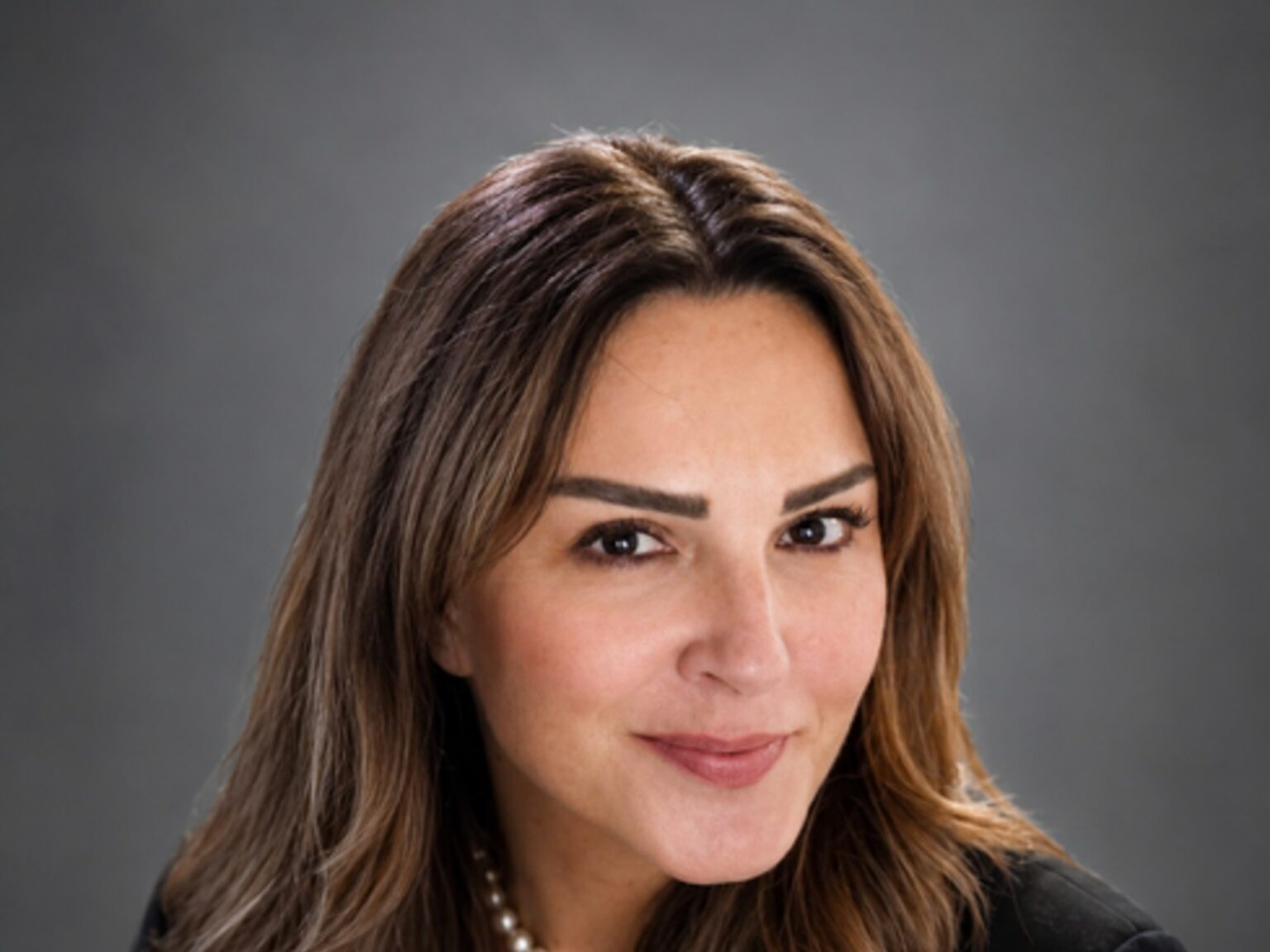 Özlem Öktem Kimdir?