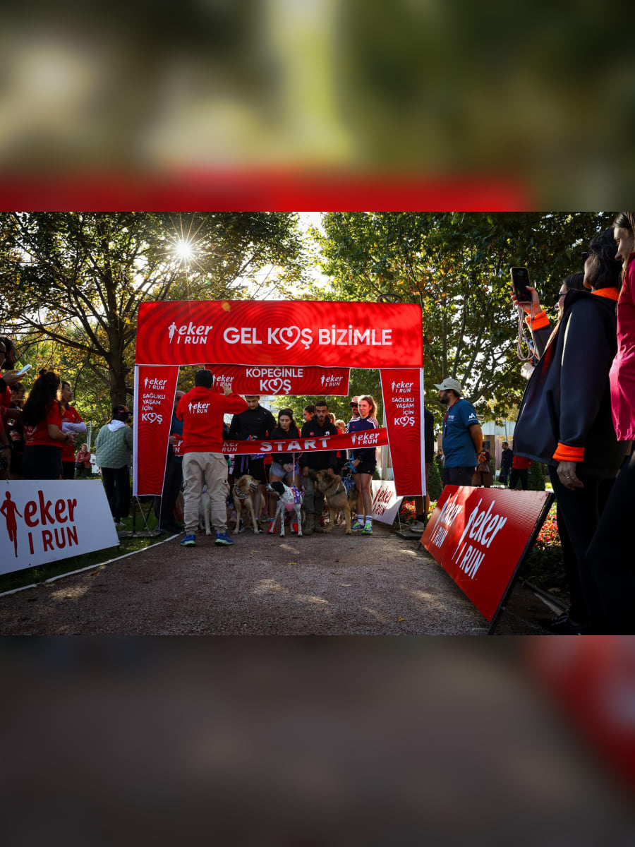 13. Eker I Run Köpeğin İle Koş etkinliğinden bir kare