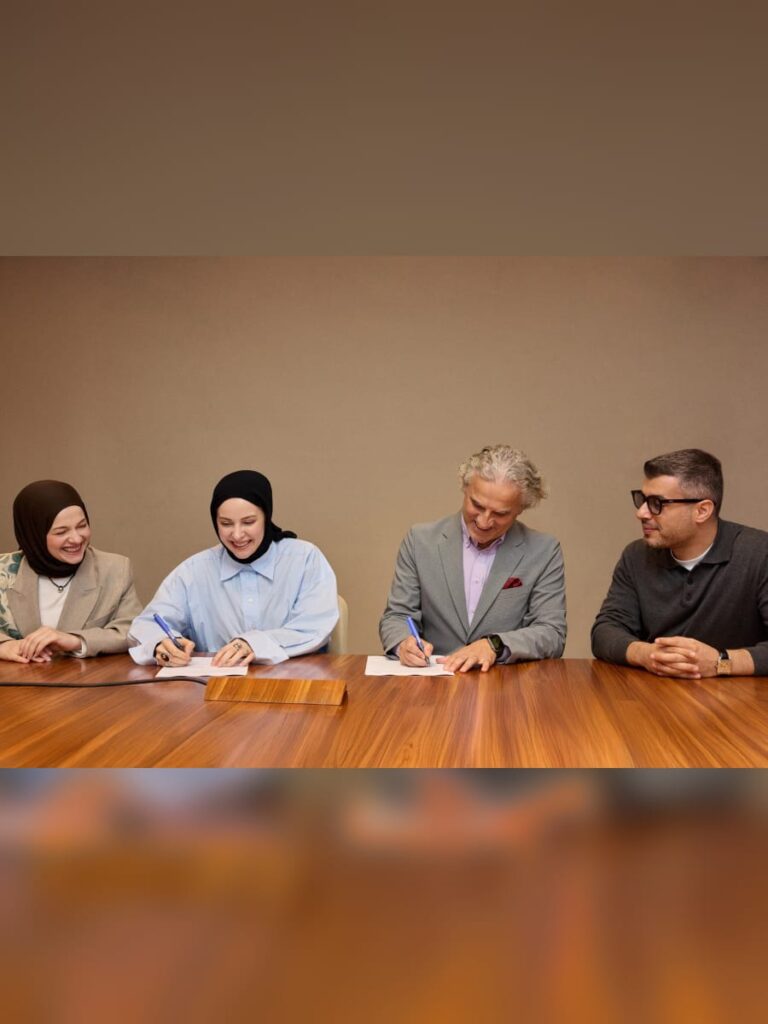 DeFacto, Manuka ve Fresh Scarfs ile stratejik ortaklık