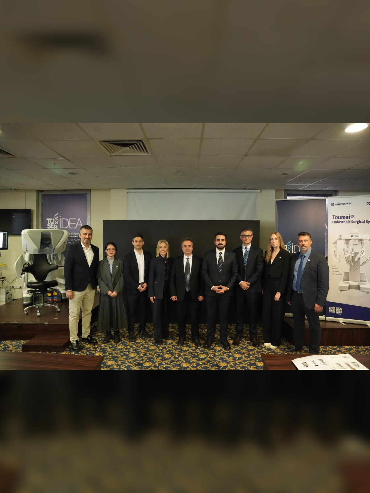 Türkiye’de ilk uzaktan robotik histerektomi – MicroPort